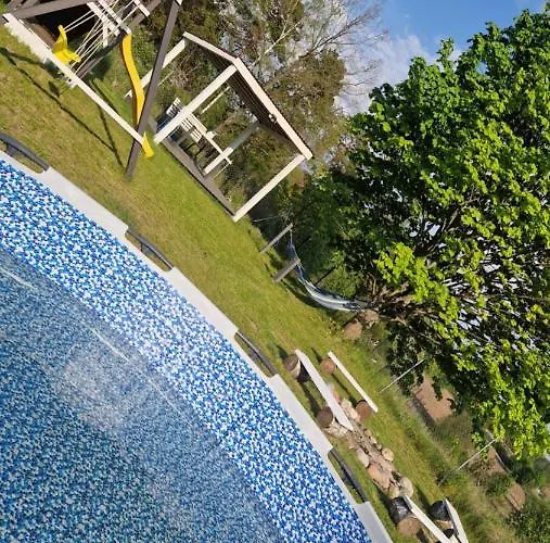 Domek letniskowy Jesionowe *