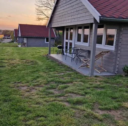 Jesionowe Lodge Zełwągi